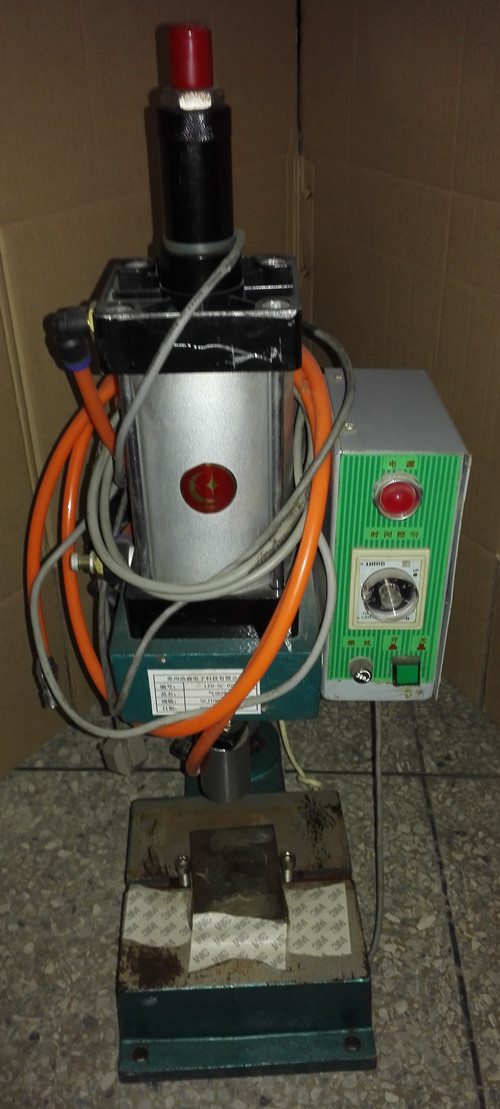 气动冲床 500.jpg